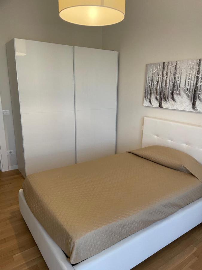 Dudi Apartment ปาแลร์โม ภายนอก รูปภาพ