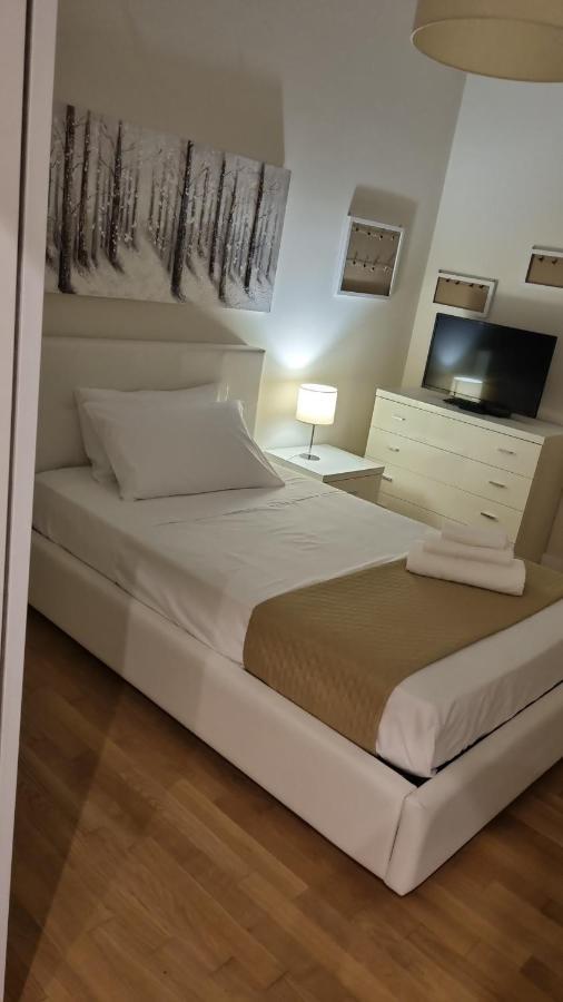 Dudi Apartment ปาแลร์โม ภายนอก รูปภาพ